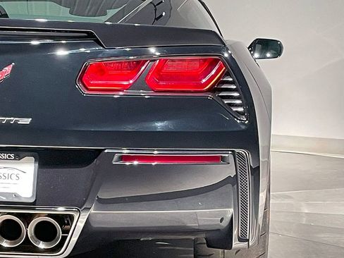 Used 2015 Chevrolet Corvette Stingray Coupe w/ 2LT Preferred Equipment Group image 31