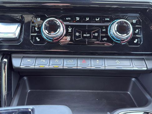 New 2026 GMC Sierra 1500 AT4 w/ AT4 Premium Package image 31