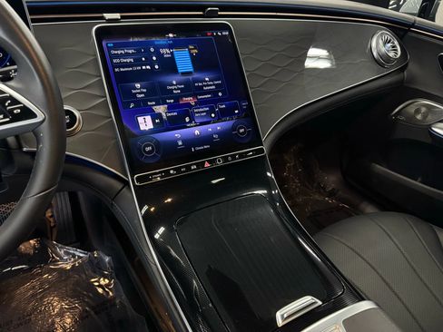 Used 2023 Mercedes-Benz EQE 350+ Sedan image 12