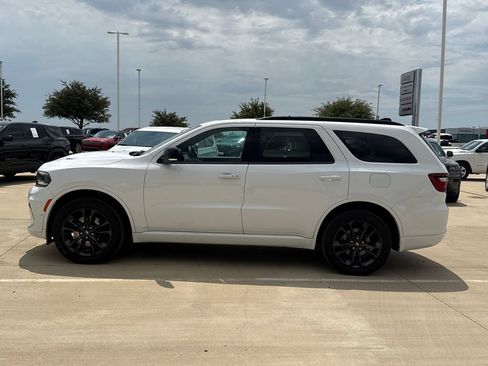 Used 2023 Dodge Durango GT AWD/4WD image 5