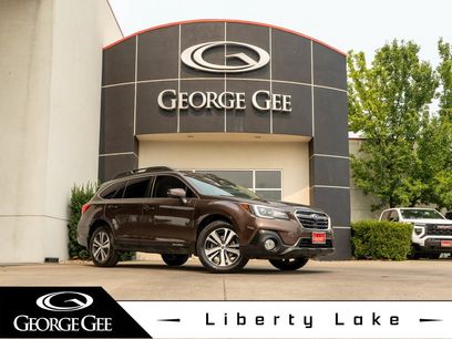 Used 2019 Subaru Outback 3.6R Limited w/ Popular Package #2