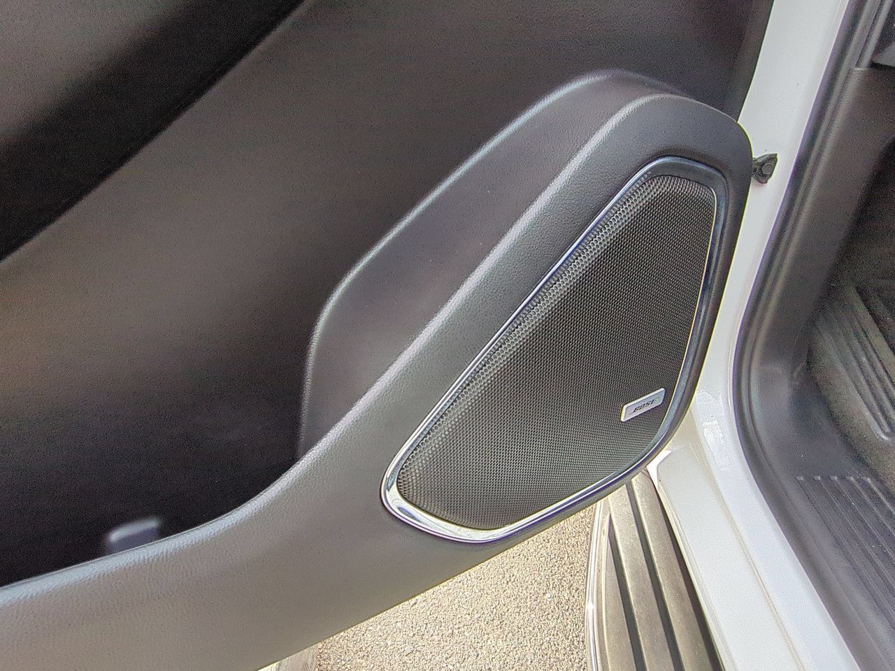 Used 2016 GMC Yukon XL SLE RWD image 23