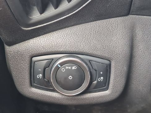 Used 2016 Ford Transit Connect XL FWD image 24