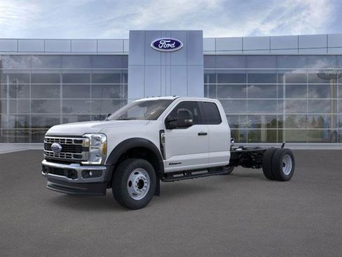 New 2026 Ford F550 4x4 Supercab Super Duty image 1