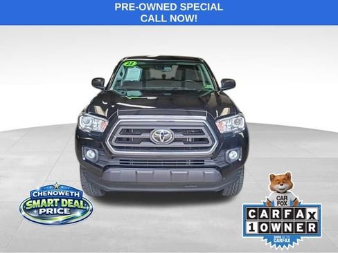 Used 2023 Toyota Tacoma SR5 w/ SX Package image 5