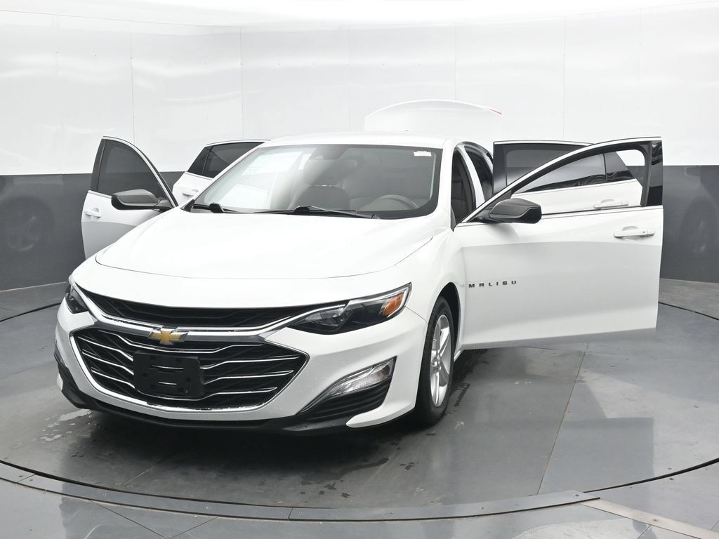 Used 2023 Chevrolet Malibu LS FWD image 45