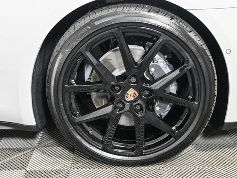 New 2025 Porsche Panamera RWD image 39