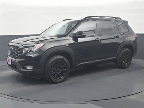 Used 2022 Honda Passport TrailSport image 4