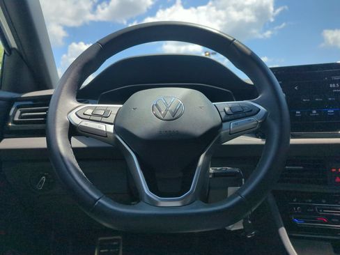 Used 2025 Volkswagen Jetta Sport FWD image 22