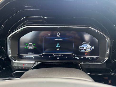 Used 2024 Chevrolet Silverado 1500 LT Trail Boss w/ Convenience Package II image 19