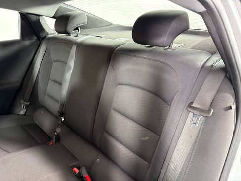 Used 2021 Chevrolet Malibu RS FWD image 18