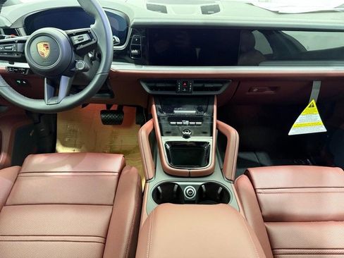 New 2026 Porsche Cayenne image 13