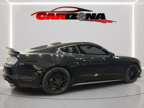 Used 2016 Ford Mustang Coupe image 11