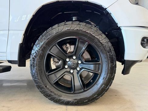 Used 2020 RAM 1500 Big Horn AWD/4WD image 10