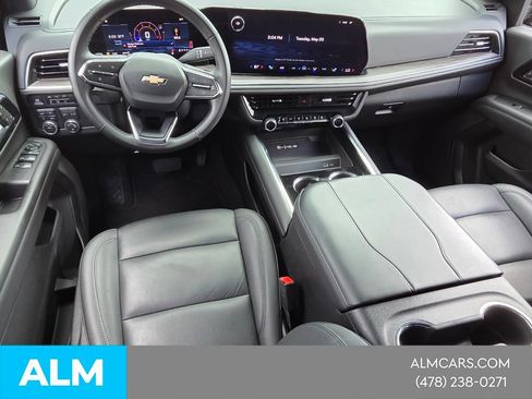 Used 2025 Chevrolet Tahoe LT AWD/4WD image 16