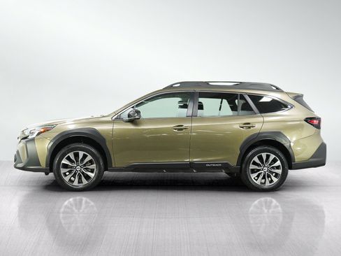 Used 2023 Subaru Outback Limited AWD/4WD image 2