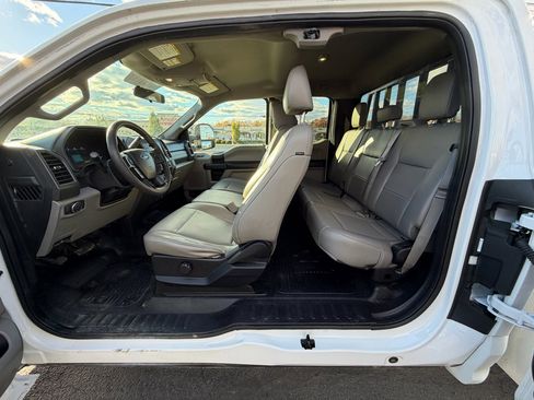 Used 2019 Ford F250 XL w/ Power Equipment Group image 23