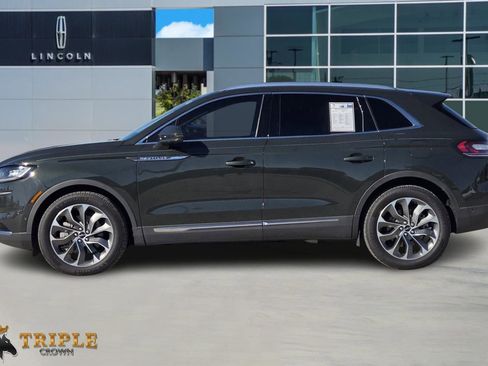 Used 2023 Lincoln Nautilus Reserve w/ Equipment Group 201A image 3