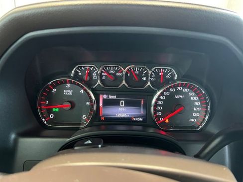 Used 2015 GMC Sierra 1500 SLT w/ SLT Preferred Package AWD/4WD image 21