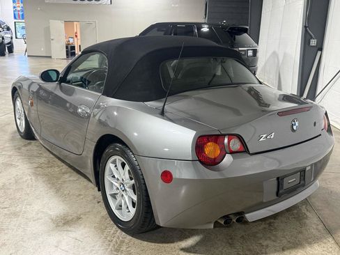 Used 2003 BMW Z4 2.5i RWD image 8