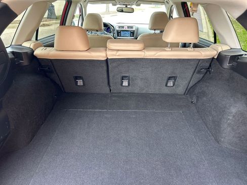 Used 2016 Subaru Outback 3.6R Limited image 8