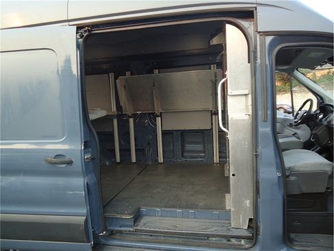 Used 2019 Ford Transit 250 148 High Roof Extended RWD image 21