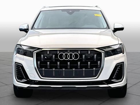 Used 2025 Audi Q7 2.0T Premium w/ Convenience Package AWD/4WD image 4