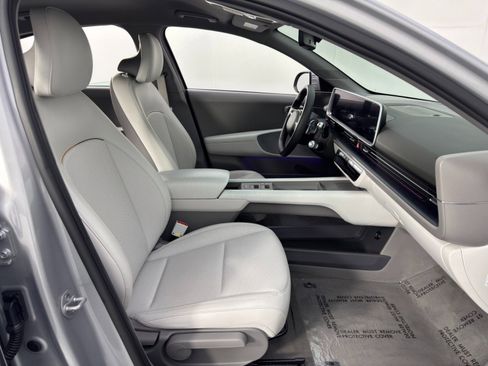 Used 2023 Hyundai Ioniq 6 SEL image 14