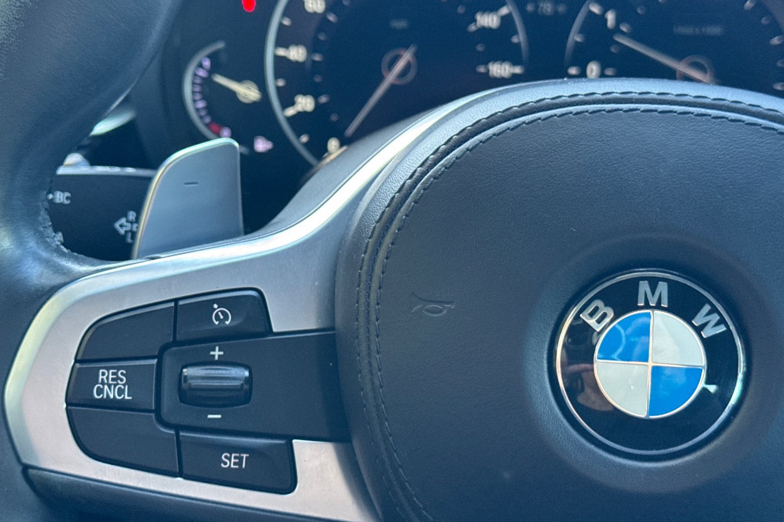Used 2017 BMW 540i RWD image 28