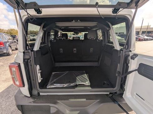 New 2026 Ford Bronco Outer Banks image 15