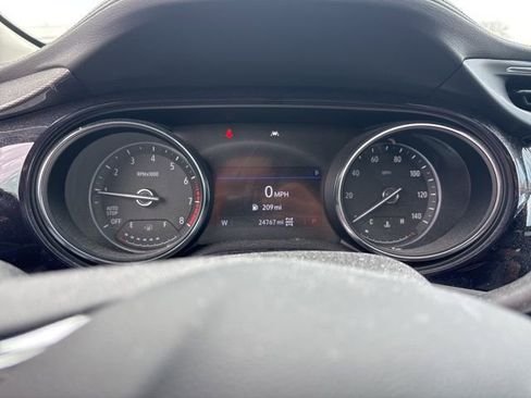 Used 2023 Buick Encore GX Preferred w/ Cold Weather Comfort Package image 17