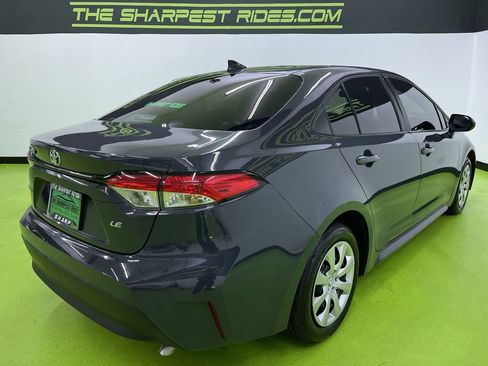 Used 2025 Toyota Corolla LE FWD image 10