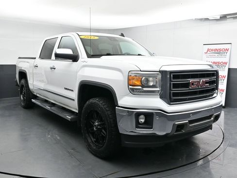 Used 2015 GMC Sierra 1500 SLT w/ SLT Crew Cab Value Package image 2