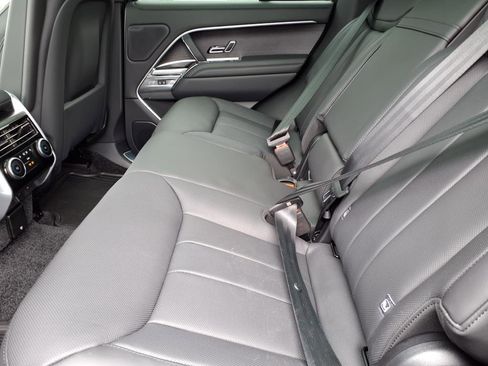 New 2025 Land Rover Range Rover SE image 5