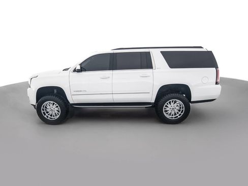 Used 2018 GMC Yukon XL SLT w/ Premium Edition AWD/4WD image 8