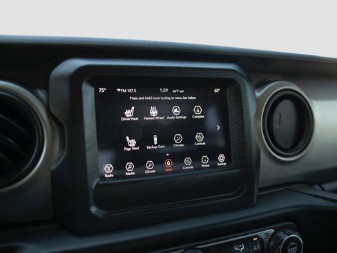 Used 2021 Jeep Wrangler Sport AWD/4WD image 8