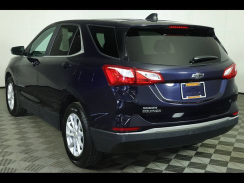 Used 2021 Chevrolet Equinox LT FWD image 18