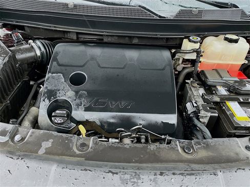 Used 2018 Chevrolet Traverse LT image 31