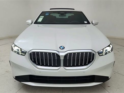 Used 2025 BMW 540i xDrive image 13