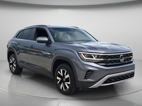 Certified 2022 Volkswagen Atlas Cross Sport SE AWD/4WD image 8