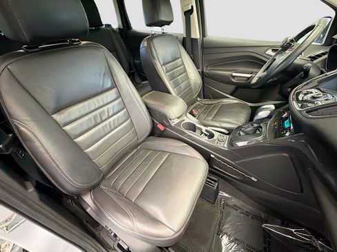 Used 2016 Ford Escape Titanium FWD image 15