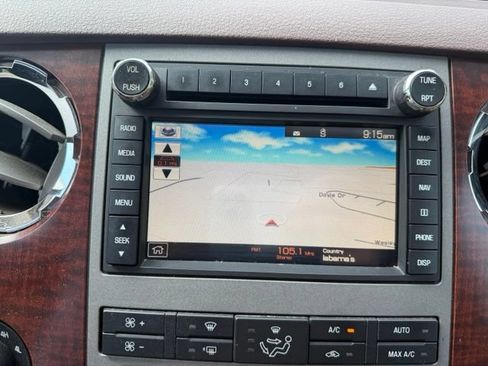 Used 2012 Ford F250 King Ranch w/ King Ranch w/Chrome Pkg AWD/4WD image 17