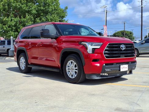 Certified 2023 Toyota Sequoia SR5 w/ SR5 Premium Package RWD image 3