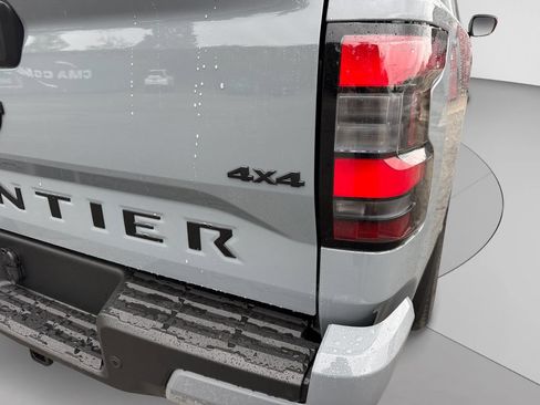 New 2026 Nissan Frontier SV w/ All-Weather Content Package AWD/4WD image 19