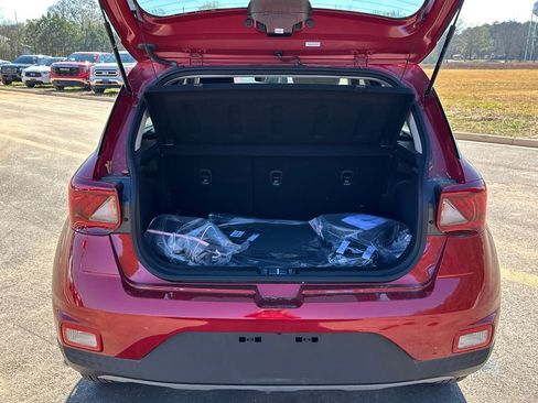 New 2025 Hyundai Venue Limited image 17