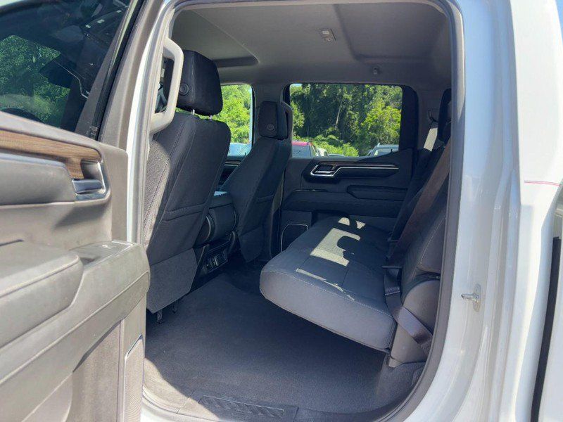 Used 2024 Chevrolet Silverado 1500 RST AWD/4WD image 11
