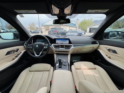 Used 2020 BMW 330i xDrive Sedan w/ Driving Assistance Package image 11
