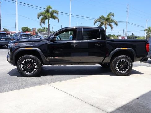 New 2026 GMC Canyon AT4 AWD/4WD image 9