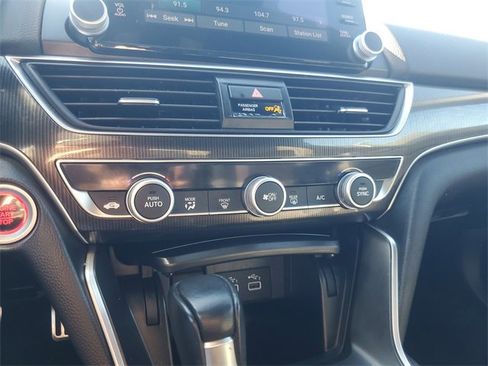 Used 2022 Honda Accord Sport image 30