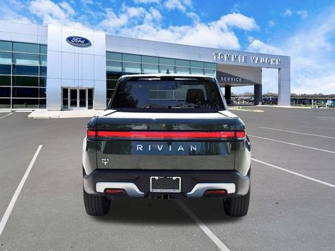 Used 2025 Rivian R1T Adventure AWD/4WD image 3